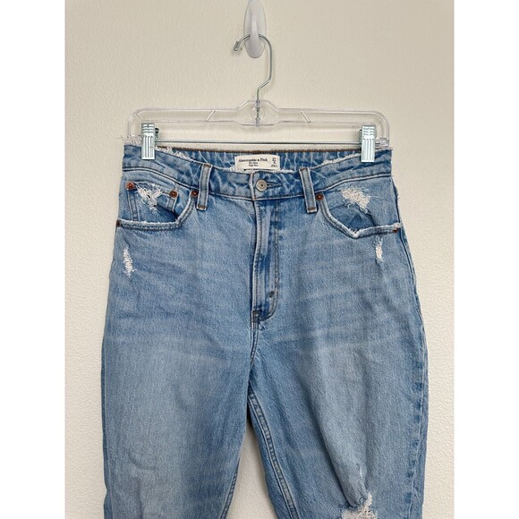 Abercrombie Curve Love The Mom High Rise Jean Light Wash Distressed Size 27 - Picture 2 of 6